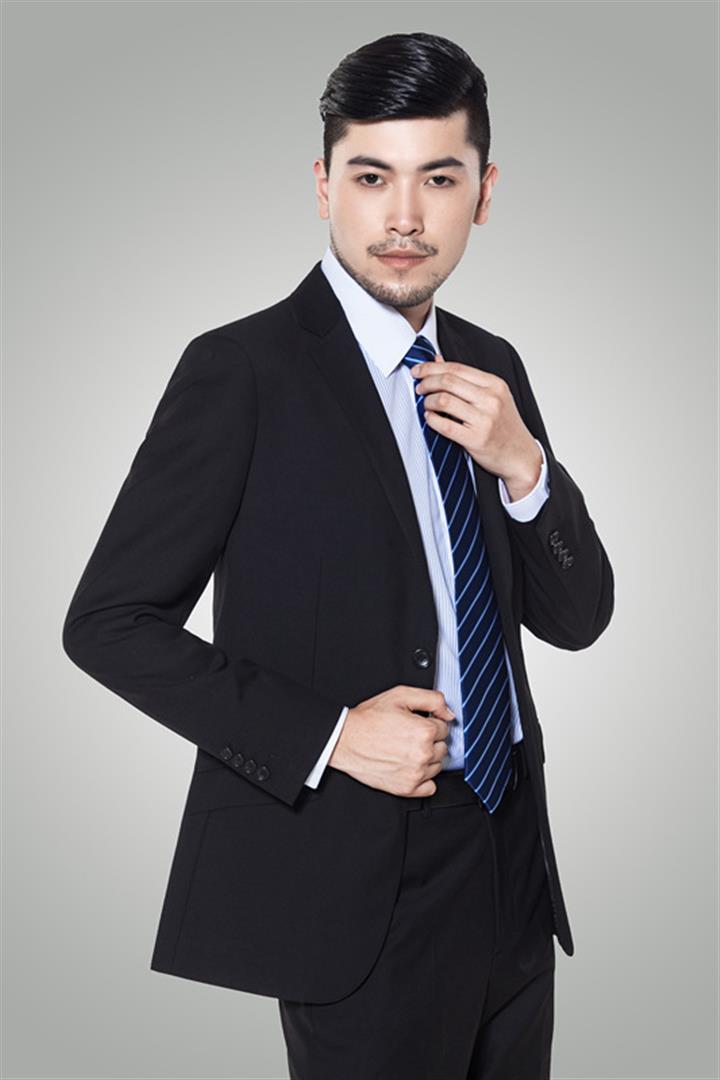 邓子州创始人 & 执行董事